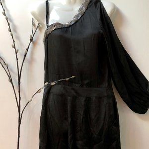 bebe one shoulder romper with pockets